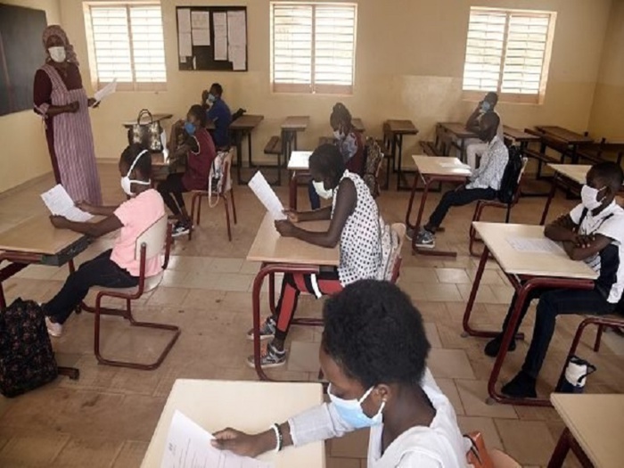 SÉNÉGAL : Début de l'examen du BFEM ce matin. SÉNÉGAL : Début de l'examen du BFEM ce matin.