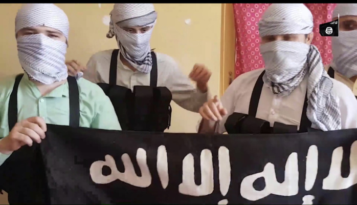 Afghanistan: la position ahurissante de Pierre Sané ancien directeur de Amnesty International (par Assane Sène, Professeur à Saint Louis) Afghanistan: la position ahurissante de Pierre Sané ancien directeur de Amnesty International (par Assane Sène, Professeur à Saint Louis)