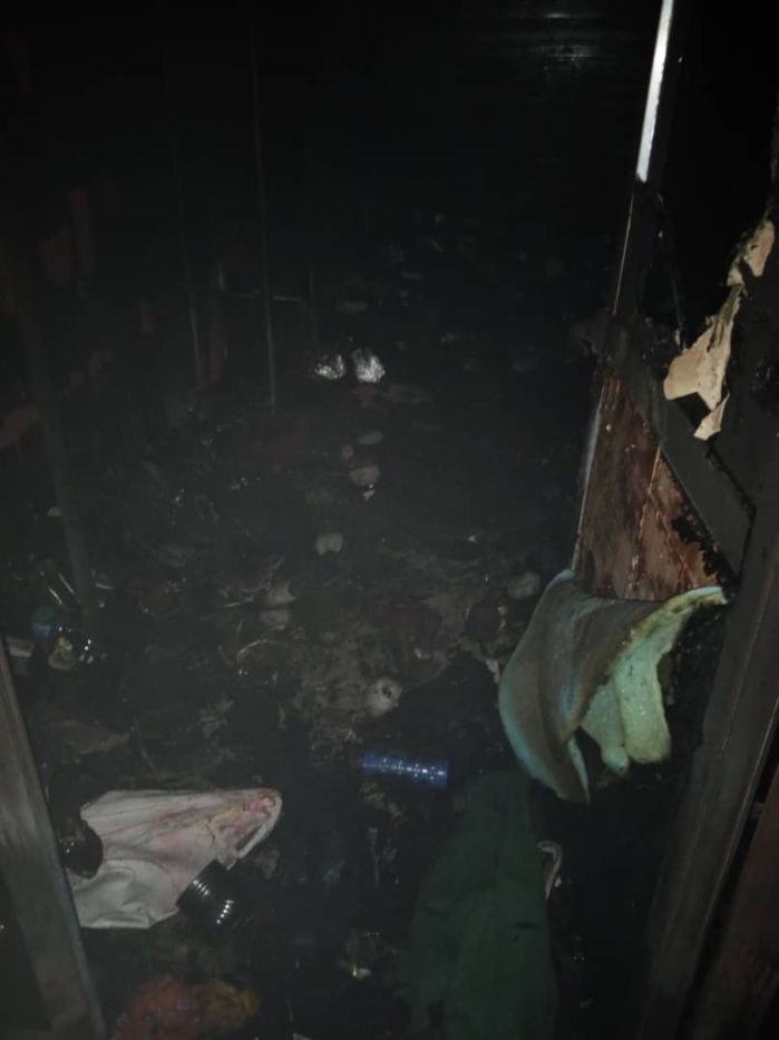 Kaolack : Énième incendie au marché central. Kaolack : Énième incendie au marché central.