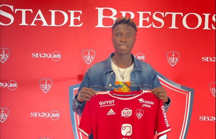 Youssouph Badji après son arrivée à Brest : « C’est un réel plaisir de venir à Brest. C’est un club ambitieux! » Youssouph Badji après son arrivée à Brest : « C’est un réel plaisir de venir à Brest. C’est un club ambitieux! »