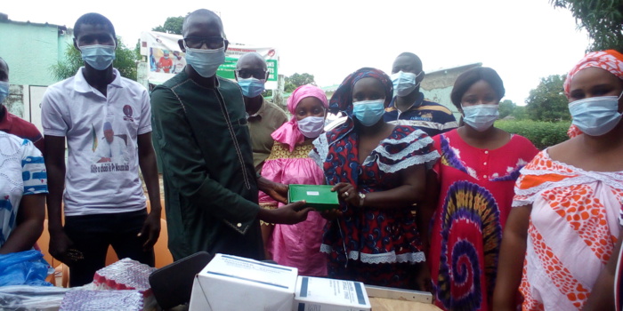 KOLDA : Moussa Baldé (Maer) équipe le poste de santé de Sikilo-Hiléle. KOLDA : Moussa Baldé (Maer) équipe le poste de santé de Sikilo-Hiléle.