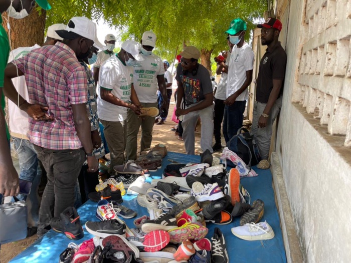 WADIAL MAGAL GUI / Grande mobilisation à l’actif du Directeur de l’Emploi qui a mobilisé 1.500 jeunes et femmes pour une journée de nettoiement. WADIAL MAGAL GUI / Grande mobilisation à l’actif du Directeur de l’Emploi qui a mobilisé 1.500 jeunes et femmes pour une journée de nettoiement.