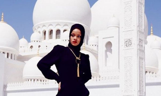 Rihanna chassée de la mosquée Cheikh Zayed, à Abu Dhabi