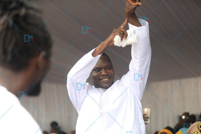 People : Inauguration station-service PETROSEN / Devenu entrepreneur, Tyson n'a rien perdu de ses qualités de showman, regardez... People : Inauguration station-service PETROSEN / Devenu entrepreneur, Tyson n'a rien perdu de ses qualités de showman, regardez...