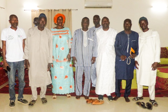 Podor : Le candidat Mamadou Racine Sy rencontre toutes les sensibilités de la mouvance présidentielle Podor : Le candidat Mamadou Racine Sy rencontre toutes les sensibilités de la mouvance présidentielle