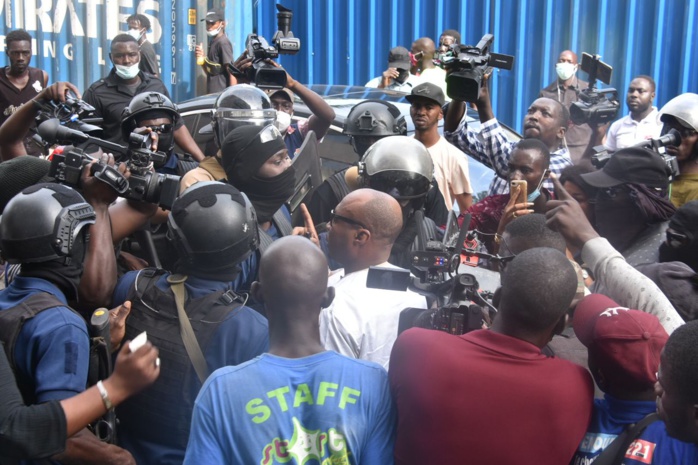 Camp Abdou Diassé : Déthié Fall et Khalifa Sall pour négocier la libération de Barthélemy Dias et Cie