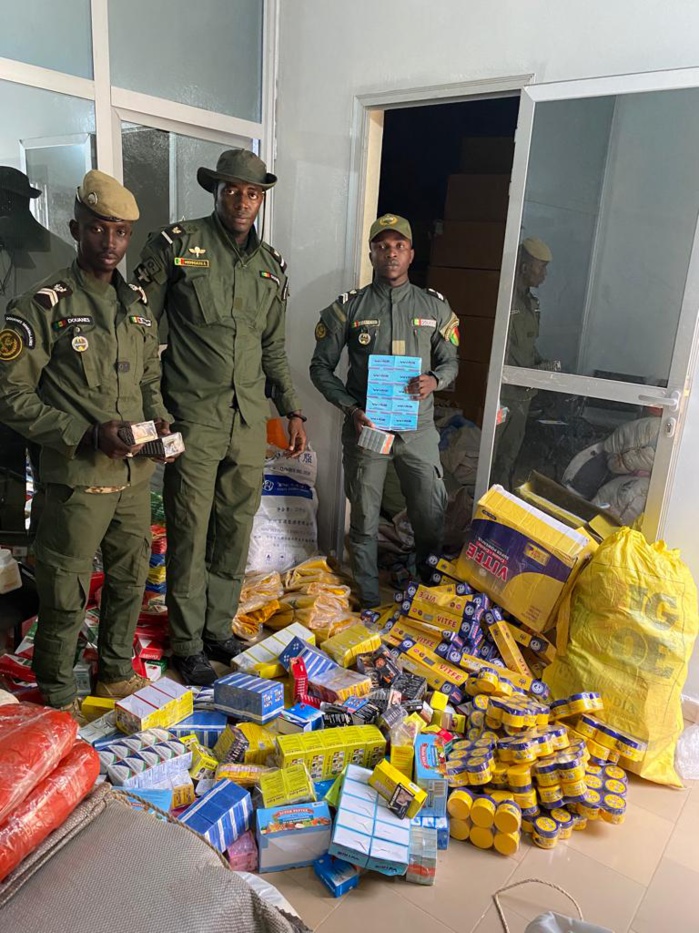 Saisies: la douane intercepte des faux médicaments, de la morphine d’une valeur de 51 millions et 680 kg de chanvre indien entre Nioro et Sandiara