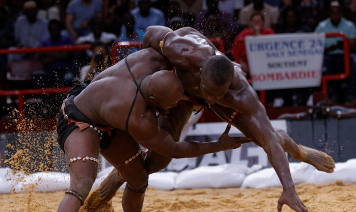 Lutte : le CNG interdit aux lutteurs sous contrat de participer aux combats MMA. Lutte : le CNG interdit aux lutteurs sous contrat de participer aux combats MMA.