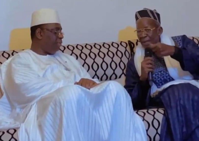 Visite du Khalife de Médina Baye à Dakar : Serigne Mahi Ibrahima Niass attendu ce lundi au palais.