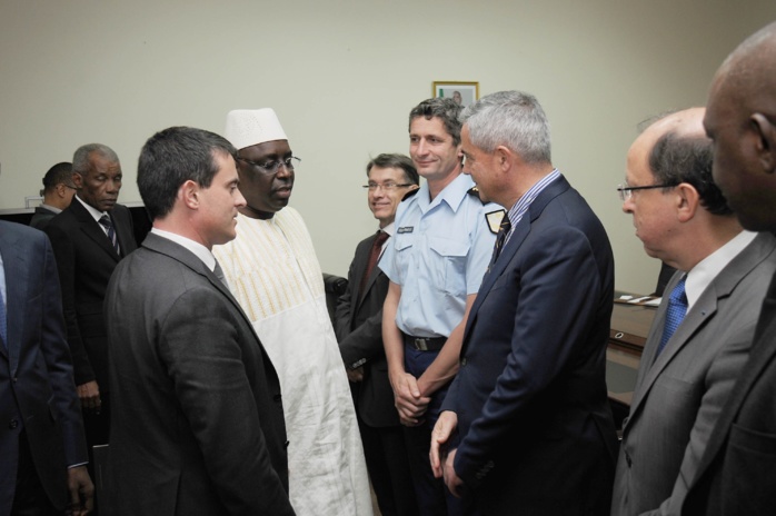 Président Sall reçoit Manuel Valls au Palais de la République