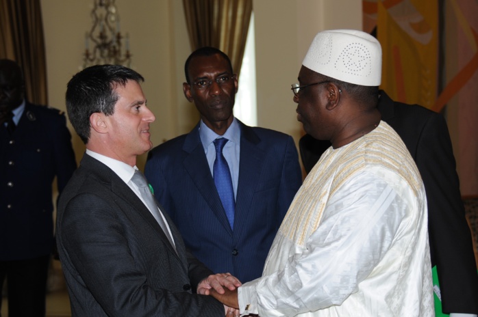 Président Sall reçoit Manuel Valls au Palais de la République