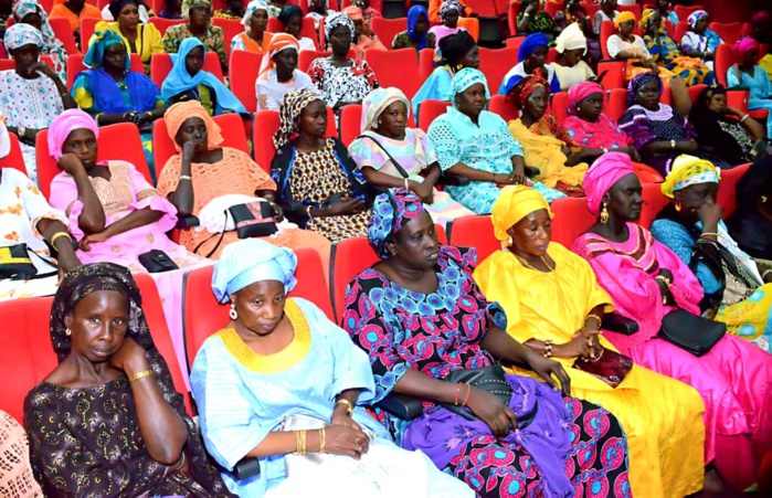 Tivaouane : Seynabou Gaye Touré dresse un bilan satisfaisant de son magistère et invite les élus locaux à s’acquitter de cet exercice. Tivaouane : Seynabou Gaye Touré dresse un bilan satisfaisant de son magistère et invite les élus locaux à s’acquitter de cet exercice.