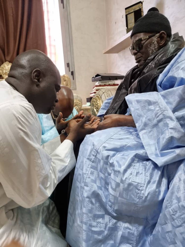 Touba : Khadim Ba prend une décision radicale après son audience avec le khalife général des mourides Touba : Khadim Ba prend une décision radicale après son audience avec le khalife général des mourides