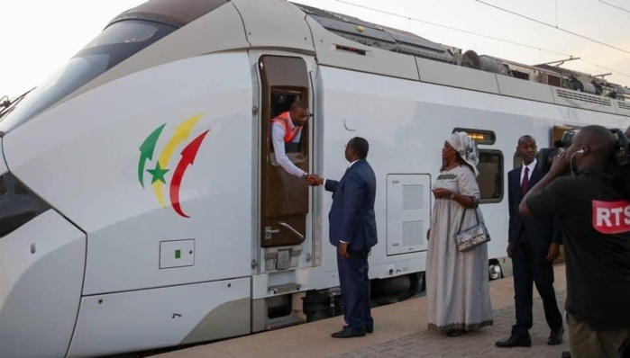 Train express régional ou la mise en service d’une ligne électrique qui aura coûté 780 milliards de Francs CFA.