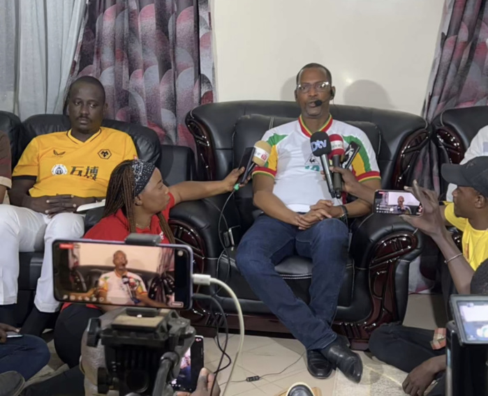 Locales à Kolda : Mame Boye Diao face à la presse pour parler aux koldois. Locales à Kolda : Mame Boye Diao face à la presse pour parler aux koldois.
