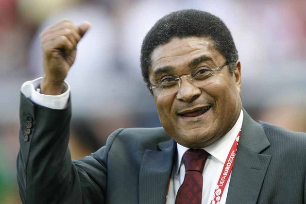 URGENT DÉCÈS : Eusebio, star du football portugais, est mort à 71 ans (presse)
