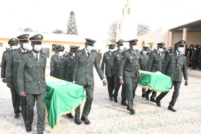 Décoration posthume : Les Sergents Chefs El Hadj Boubacar Bâ et Mamadou Khalidou Diallo élevés Chevaliers de l’ordre national du Lion.