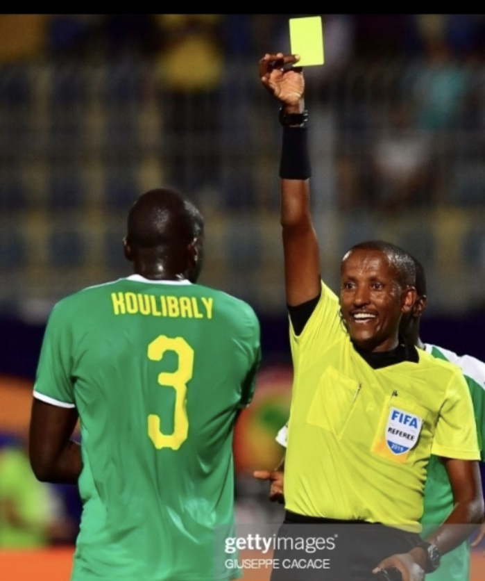 CAN 2022 / Sénégal vs Burkina Faso : Kalidou Koulibaly va retrouver l'arbitre qui l'avait privé de finale en 2019... CAN 2022 / Sénégal vs Burkina Faso : Kalidou Koulibaly va retrouver l'arbitre qui l'avait privé de finale en 2019...