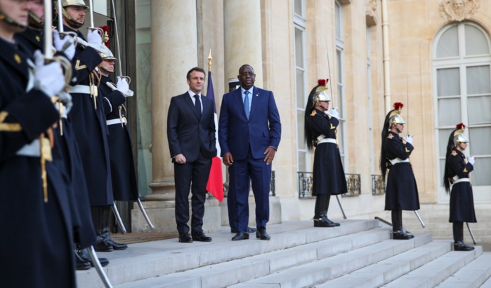 Elysée : la lutte contre le terrorisme ne doit pas être la seule affaire des africains selon le Président Sall