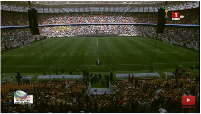 REPORTAGE - Inauguration du Stade du Sénégal : Le vent de folie sur le nouveau joyau du football vécu de l'extérieur à intérieur.
