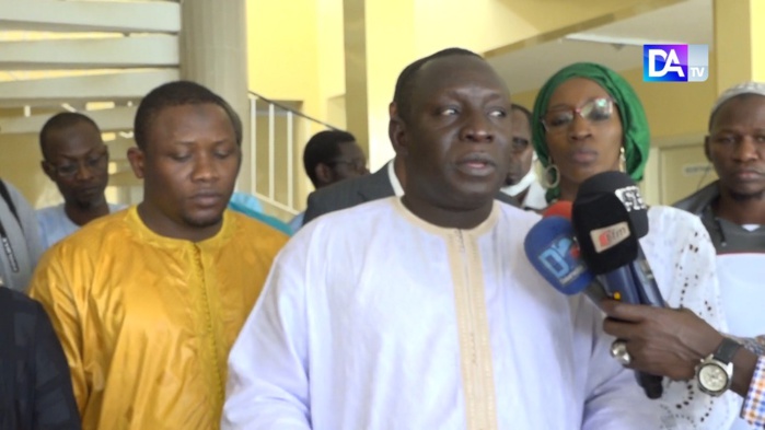 Farba Ibrahima Ndiaye (SATSUS) à Touba : « Ils ont tué l’ENDSS… Point de discussion autour du démarrage de la formation des paramédicaux » Farba Ibrahima Ndiaye (SATSUS) à Touba : « Ils ont tué l’ENDSS… Point de discussion autour du démarrage de la formation des paramédicaux »
