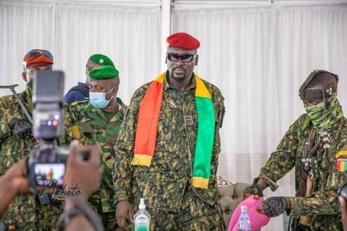 Guinée: un collectif prêt à re-manifester si les militaires s'accrochent au pouvoir Guinée: un collectif prêt à re-manifester si les militaires s'accrochent au pouvoir