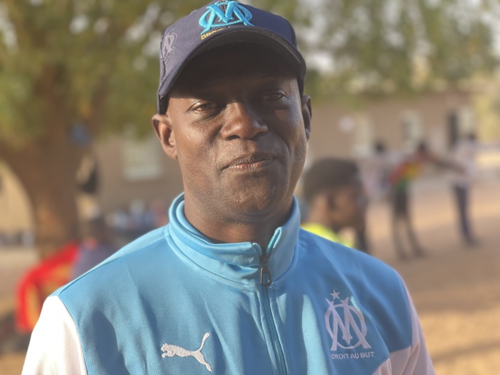 ENTRETIEN / Morts d’élèves en plein cours d’EPS… Certificats médicaux de complaisance…Profs d’Eps coureurs de jupons ?… Tenues sexy des élèves - filles… ABDOU DIA, Sg du SEEPSS rougit. ENTRETIEN / Morts d’élèves en plein cours d’EPS… Certificats médicaux de complaisance…Profs d’Eps coureurs de jupons ?… Tenues sexy des élèves - filles… ABDOU DIA, Sg du SEEPSS rougit.