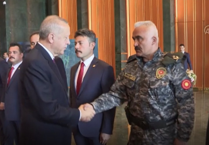 Arrêt cardiaque, admission à l’hôpital… : Nouvelle révélation sur le décès à Dakar du chef de la sécurité d’Erdogan. Arrêt cardiaque, admission à l’hôpital… : Nouvelle révélation sur le décès à Dakar du chef de la sécurité d’Erdogan.