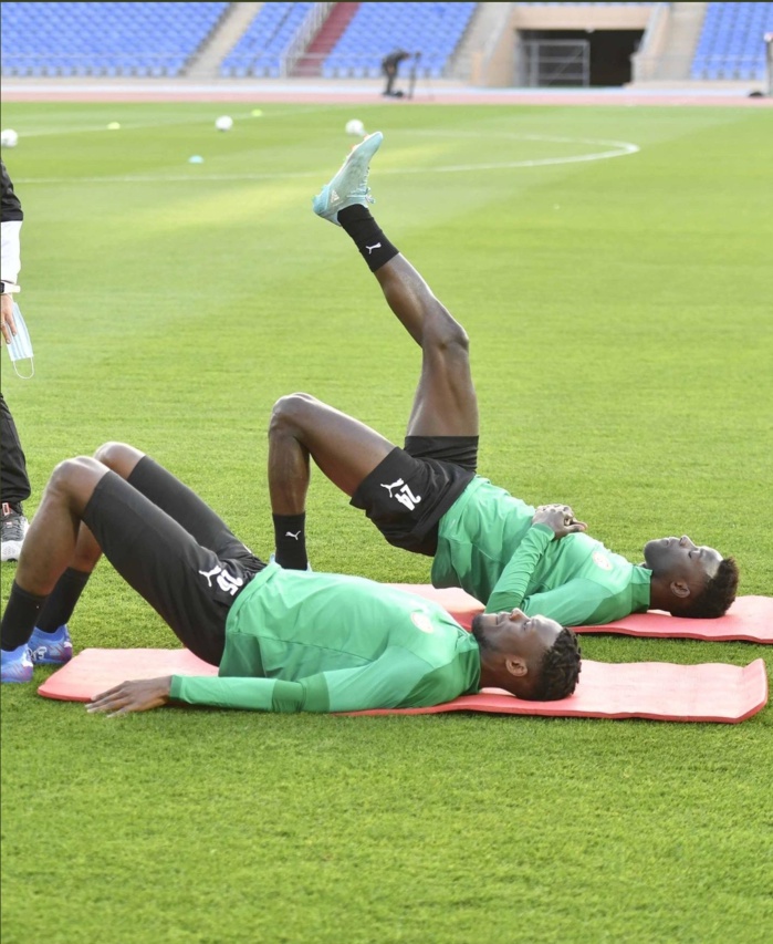 Regroupement des Lions : Sadio Mané et le reste du groupe ont rejoint la tanière… Retour en images sur le premier galop d’entraînement …. Regroupement des Lions : Sadio Mané et le reste du groupe ont rejoint la tanière… Retour en images sur le premier galop d’entraînement ….