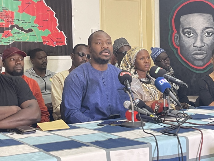 Manif contre le parrainage / Guy Marius Sagna raconte son arrestation, parle de torture policière et annonce une plainte : « J’ai été embarqué dans une voiture L200 et déposé entre Thiès et Diamniadio à 50km de Dakar… » Manif contre le parrainage / Guy Marius Sagna raconte son arrestation, parle de torture policière et annonce une plainte : « J’ai été embarqué dans une voiture L200 et déposé entre Thiès et Diamniadio à 50km de Dakar… »