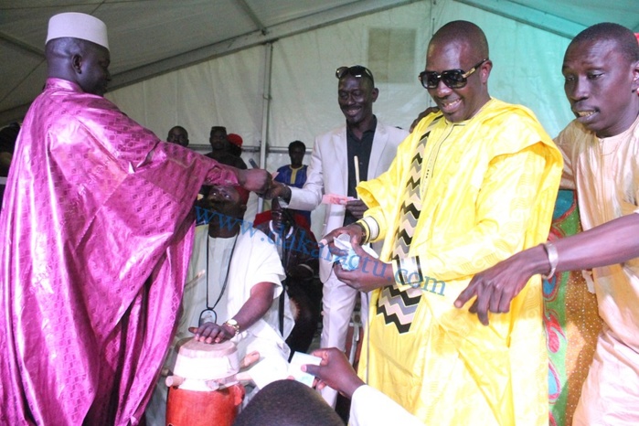 De nouvelles images du baptême du fils d'Elimane Lam