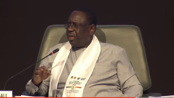 Macky Sall à la jeunesse : « Ne vous laissez pas emporter dans des aventures sans lendemain! Boulèn Nangù Kenn Di Dox Sen Mind… » Macky Sall à la jeunesse : « Ne vous laissez pas emporter dans des aventures sans lendemain! Boulèn Nangù Kenn Di Dox Sen Mind… »