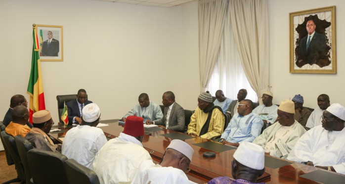 Brt et Ter à Dakar : L'AFTU se porte en faux contre tout désaccord avec l’État