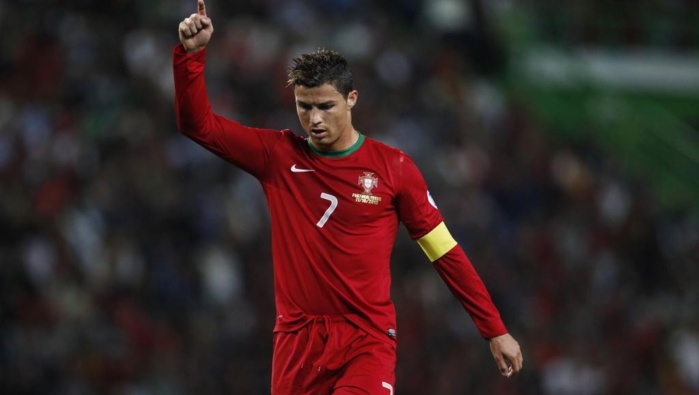 Euro 2016: Pays-Bas et Portugal mal servis en éliminatoires