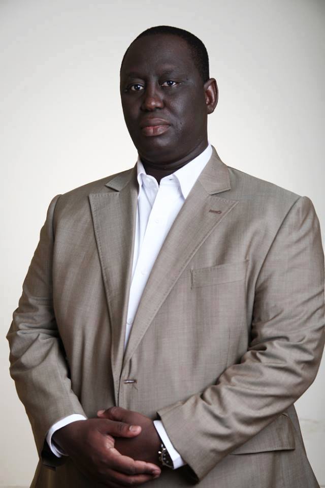 Aliou Sall en visite à Mantes-la-jolie
