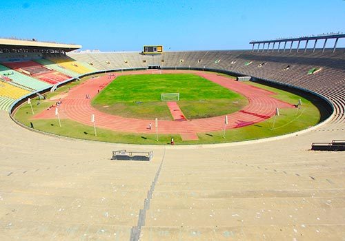 Chantier de réfection du stade Léopold Sédar Senghor : Des lenteurs notées dans les travaux