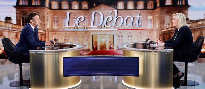 Présidentielle: la presse décerne un léger avantage à Macron à l'issue du débat