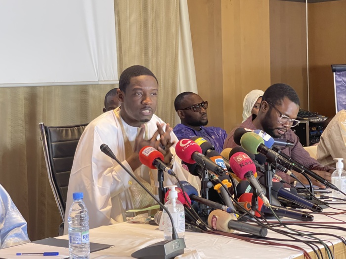 Législatives 2022 : Pape Djibril Fall déclare officiellement sa candidature. Législatives 2022 : Pape Djibril Fall déclare officiellement sa candidature.