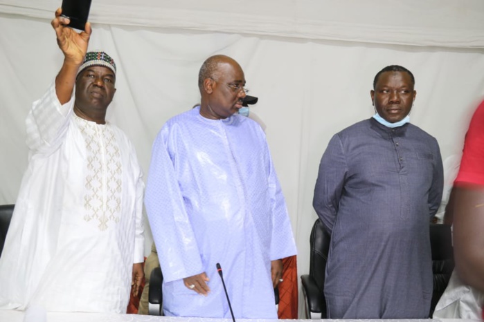 Législatives/ Mauritanie : les 11 candidats pour le poste s’engagent à suivre la décision du Président Macky Sall