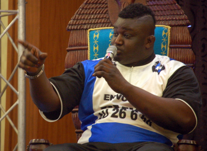 Balla Gaye 2 promet de changer de stratégie face à Bombardier  «  Pour ce combat, je vais privilégier la frappe »