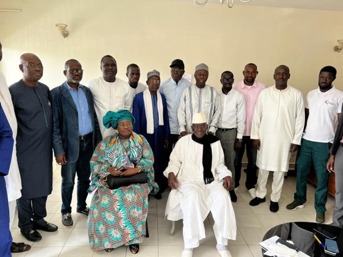 DGE / Finalisation des listes de Yewwi et Wallu : Des réglages pointus, à l’origine de la longue attente. DGE / Finalisation des listes de Yewwi et Wallu : Des réglages pointus, à l’origine de la longue attente.