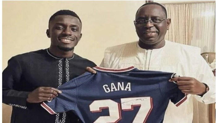 Affaire Gana Guèye : le Président Sall affiche son soutien à l’international sénégalais Affaire Gana Guèye : le Président Sall affiche son soutien à l’international sénégalais