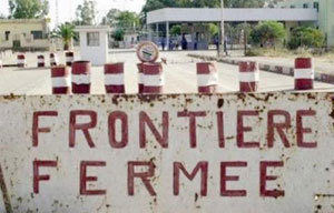 Ebola : la frontière avec la Guinée fermée (officiel)