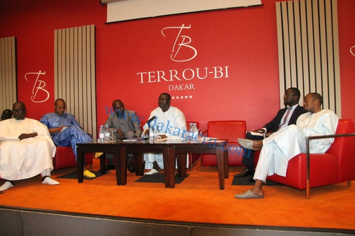 Voici les images de la conférence thématique organisée par le Député Abdoul Mbow président du Cojer sur le théme: Rôle et place des jeunes dans le Plan Sénégal Emergent: