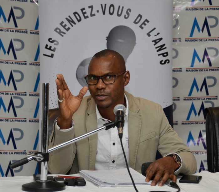 LIBRE PROPOS : Sauver la démocratie sénégalaise ! Par Abdoulaye THIAM (Sud Quotidien) LIBRE PROPOS : Sauver la démocratie sénégalaise ! Par Abdoulaye THIAM (Sud Quotidien)