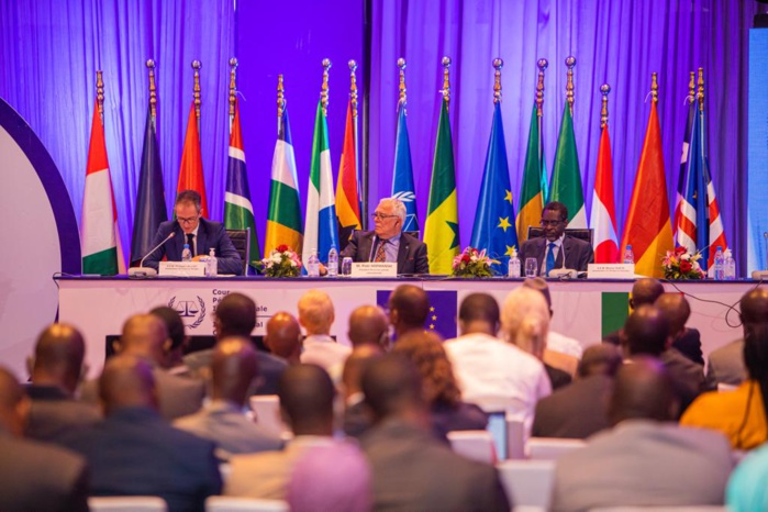 Conférence de Dakar pour la Cour Pénale internationale : les besoins de coopération dans la lutte contre l’impunité au menu de différentes sessions Conférence de Dakar pour la Cour Pénale internationale : les besoins de coopération dans la lutte contre l’impunité au menu de différentes sessions