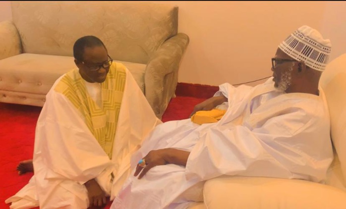 Visite à Dakar : Le Khalife général des Mourides a reçu Pape Diop.