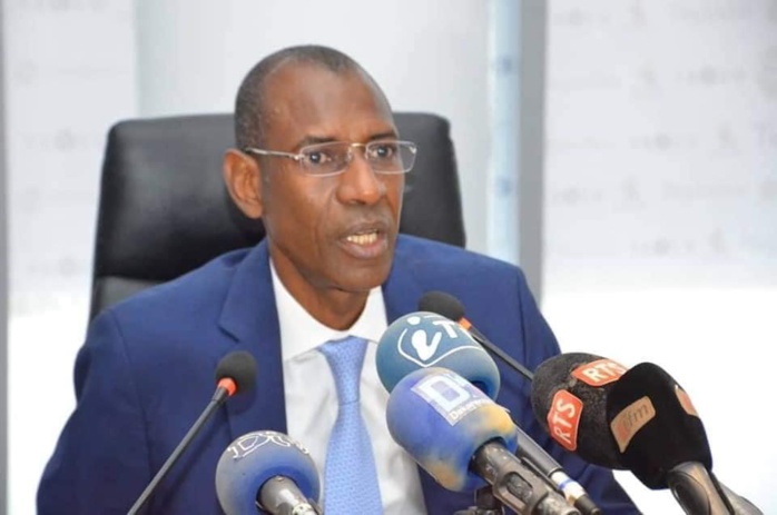 Rencontre entre gouvernement et syndicats des enseignants : Abdoulaye Daouda Diallo reconnaît les « erreurs de ses services et promet de corriger »