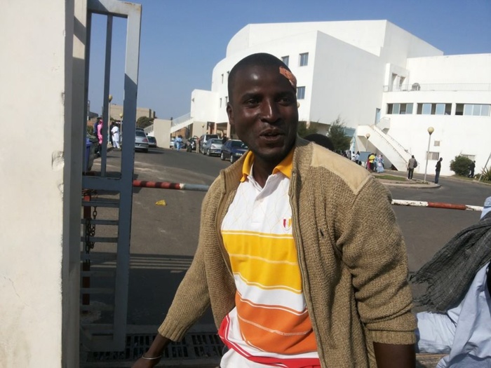Latif Gomis raconte son supplice au commissariat central Vers 1 heure du matin, des policiers m’ont réveillé pour me "bastonner"
