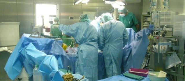 Portugal : un chirurgien meurt en pleine opération
